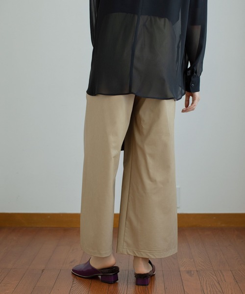 MARECHAL TERRE（マルシャルテル）の「フェイクレザーワイドギャザーパンツ（その他パンツ・レディース・ブラック/ベージュ/セージグリーン/モカ・SMALL/MEDIUM/LARGE）」の15枚目の写真