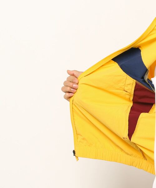 NEW BALANCE（ニューバランス）の「NB Athletics Higher Learning  ウインドブレーカージャケット（ナイロンジャケット・メンズ・イエロー/ブルー/ブラック・SMALL/MEDIUM/LARGE/X-LARGE/XX-LARGE）」の13枚目の写真