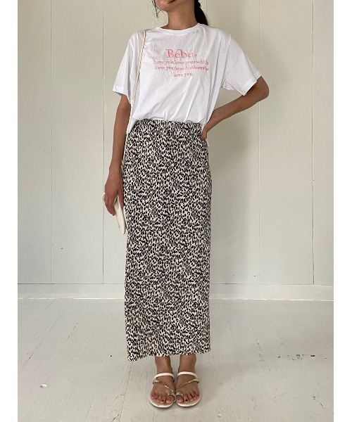 DAIS-Y（デイジー）の「刺繍ロゴTシャツ（Tシャツ/カットソー・レディース・ホワイト/ネイビー/ライトイエロー・FREE）」の8枚目の写真