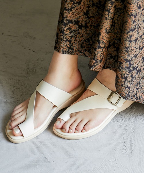 Fashion Letter(ファッションレター)の「アシメトングコンフォートサンダル 痛くないサンダル(サンダル・レディース・ホワイト/ブラック/ダークブラウン/キャメル・LL/M/L/S)」の20枚目の写真