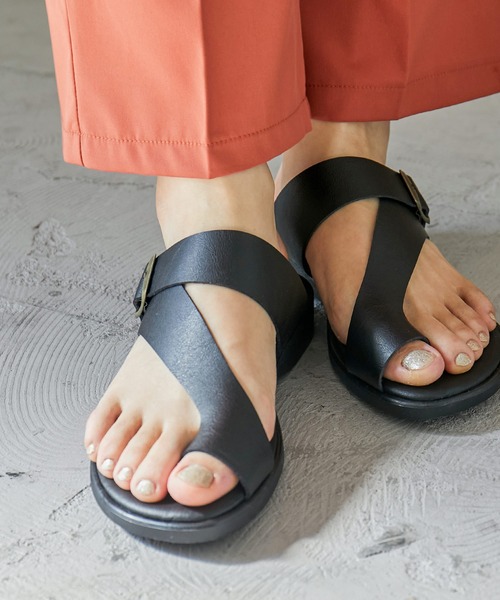 Fashion Letter(ファッションレター)の「アシメトングコンフォートサンダル 痛くないサンダル(サンダル・レディース・ホワイト/ブラック/ダークブラウン/キャメル・LL/M/L/S)」の8枚目の写真