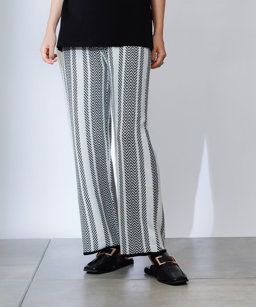 COLONY 2139（コロニートゥーワンスリーナイン）の「バイカラーヘリンボーンニットパンツ(セットアップ可)（その他パンツ・レディース・ブラック/ベージュ/グリーン・MEDIUM/SMALL/LARGE）」の5枚目の写真