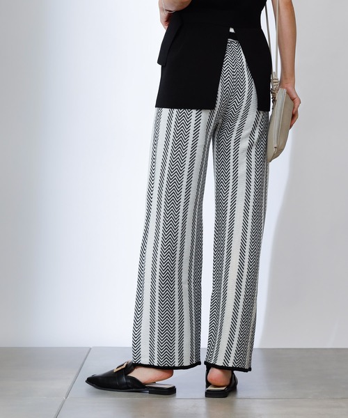 COLONY 2139（コロニートゥーワンスリーナイン）の「バイカラーヘリンボーンニットパンツ(セットアップ可)（その他パンツ・レディース・ブラック/ベージュ/グリーン・MEDIUM/SMALL/LARGE）」の7枚目の写真