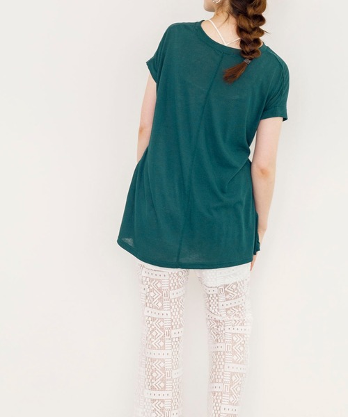 w closet（ダブルクローゼット）の「ロングorノースリ2WAYスリーブTシャツ（Tシャツ/カットソー・レディース・スミクロ/オフホワイト/ダークグリーン/ライトパープル/ピンク系その他・FREE）」の6枚目の写真