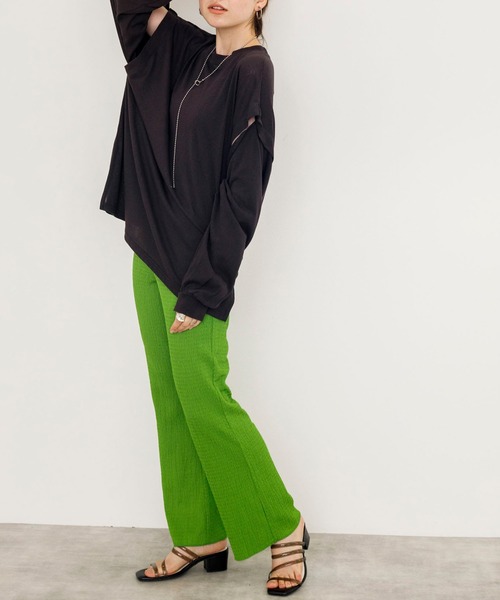 w closet（ダブルクローゼット）の「ロングorノースリ2WAYスリーブTシャツ（Tシャツ/カットソー・レディース・スミクロ/オフホワイト/ダークグリーン/ライトパープル/ピンク系その他・FREE）」の7枚目の写真