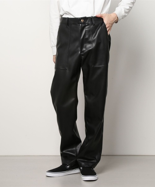 ALLEGE（アレッジ）の「ALLEGE Synthetic Leather Baiker PT (AL21W-PT03)（その他パンツ・メンズ・ブラック・2/3）」の2枚目の写真