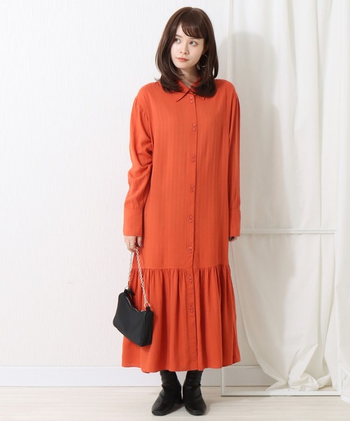 libelle more（リベル モア）の「ドビーストライプ襟付きワンピース（シャツワンピース・レディース・ブラック/ベージュ/テラコッタ・M/L）」の10枚目の写真