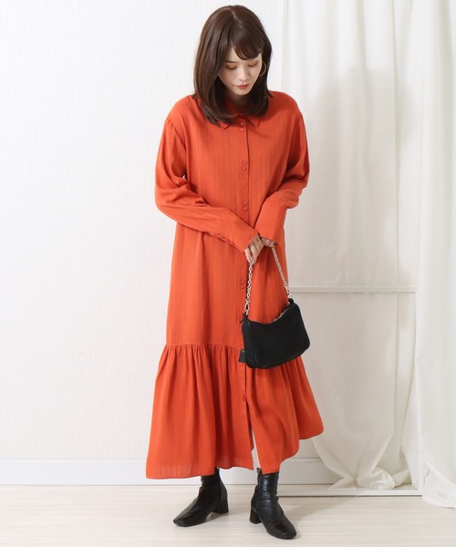 libelle more（リベル モア）の「ドビーストライプ襟付きワンピース（シャツワンピース・レディース・ブラック/ベージュ/テラコッタ・M/L）」の16枚目の写真