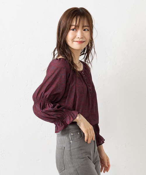 prose verse（プロズヴェール）の「前後2WAYペイズリー柄シアーブラウス（シャツ/ブラウス・レディース・ボルドー/ベージュ・MEDIUM）」の4枚目の写真