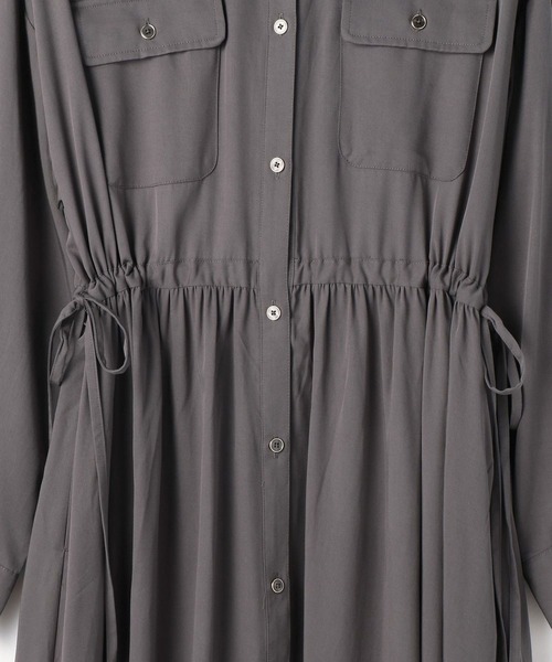 NICOLE white（ニコルホワイト）の「ポケット付 ウエストドロストワンピース（ワンピース・レディース・チャコールグレー/カーキ・FREE）」の10枚目の写真