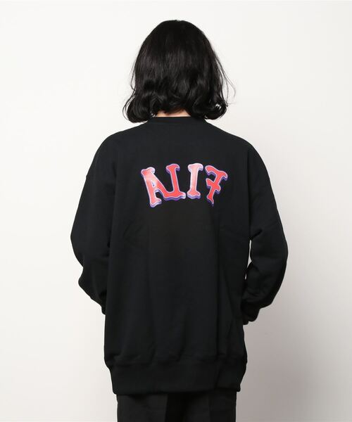 FILA（フィラ）の「FILA/フィラ　フレンチ裏毛 ロゴ入りクルースウェット（スウェット・メンズ・グリーン/ブラック・MEDIUM/LARGE）」の3枚目の写真