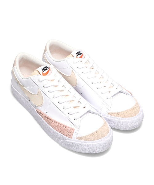 NIKE（ナイキ）の「NIKE WOMENS BLAZER LOW 77 / ナイキ ブレザー ロー【SP】（スニーカー・レディース・ホワイト・24.0cm/25.0cm/23.5cm/24.5㎝/23.0cm）」の9枚目の写真