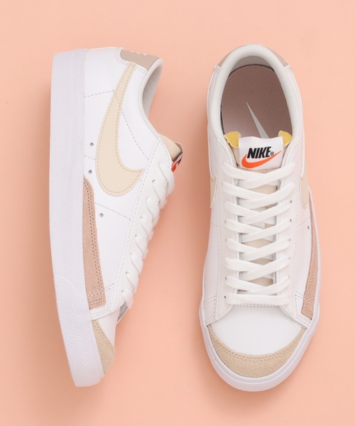 NIKE（ナイキ）の「NIKE WOMENS BLAZER LOW 77 / ナイキ ブレザー ロー【SP】（スニーカー・レディース・ホワイト・24.0cm/25.0cm/23.5cm/24.5㎝/23.0cm）」の14枚目の写真