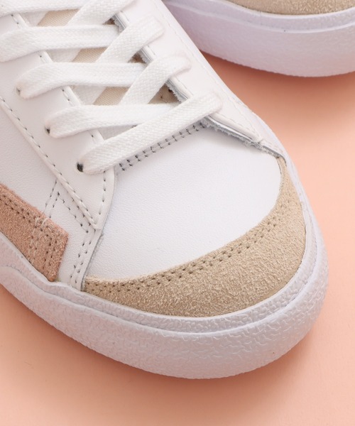 NIKE（ナイキ）の「NIKE WOMENS BLAZER LOW 77 / ナイキ ブレザー ロー【SP】（スニーカー・レディース・ホワイト・24.0cm/25.0cm/23.5cm/24.5㎝/23.0cm）」の13枚目の写真
