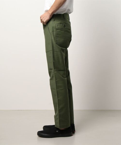 NECESSARY or UNNECESSARY(ネセサリーオアアンネセサリー)の「【NECESSARY OR UNNECESSARY】KENNY BAKER SLIM(その他パンツ・メンズ・オリーブ・M/S/L)」の3枚目の写真