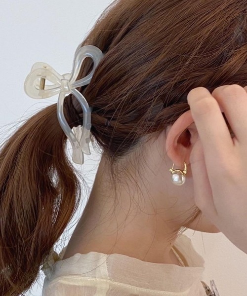flower(フラワー)の「スウィングパールピアス(ピアス(片耳用)・レディース・ゴールド・FREE)」の6枚目の写真