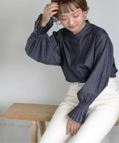 SLOBE IENA(スローブイエナ)の「LE DENIM タックスリーブブラウス【洗濯機使用可能】◆(シャツ/ブラウス・レディース・ネイビー・FREE)」の9枚目の写真