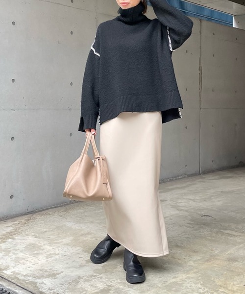 DouDou（ドゥドゥ）の「フェイクレザータイトスカート（スカート・レディース・ブラック/グレイッシュベージュ・FREE）」の21枚目の写真