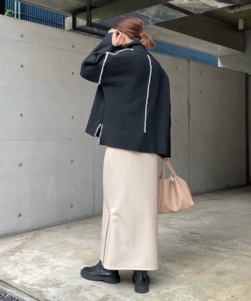 DouDou（ドゥドゥ）の「フェイクレザータイトスカート（スカート・レディース・ブラック/グレイッシュベージュ・FREE）」の18枚目の写真