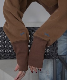 VACANCY（ヴァカンシー）の「ロゴ刺繍ショート丈トレーナー/新色追加/復刻カラー追加（スウェット）」