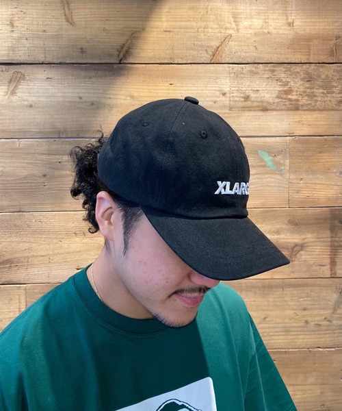 XLARGE（エクストララージ）の「WASHED STANDARD LOGO 6PANEL CAP