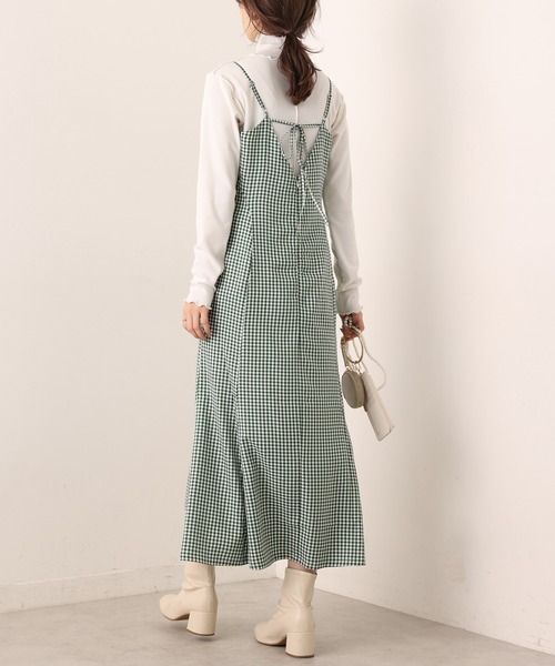 one after another NICE CLAUP（ワンアフターアナザーナイスクラップ）の「WEB限定　バックリボンマーメイドキャミワンピース（ワンピース・レディース・ブラック/ブラウン/グレー系その他/グリーン系その他/ブラック系その他/インディゴブルー・FREE）」の16枚目の写真