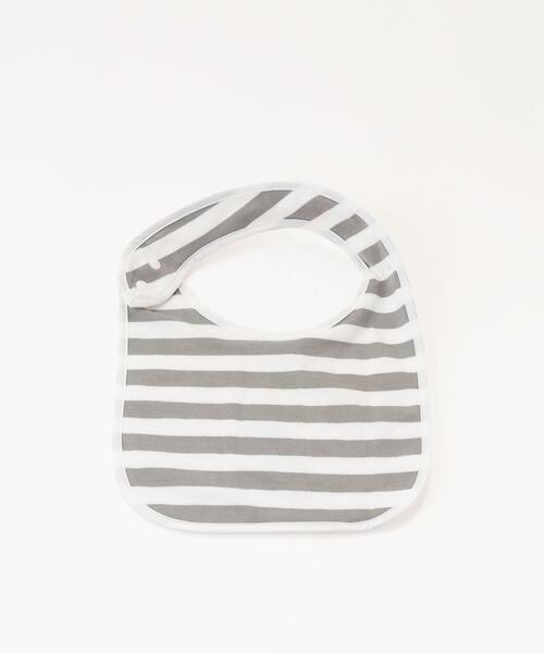 agnes b.（アニエスベー）の「ベビー ”b.”ロゴ スタイ（スタイ/よだれかけ・キッズ・グレー系その他・UNI）」の3枚目の写真