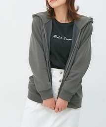 きれいめジップパーカー