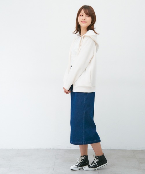 Honeys(ハニーズ)の「きれいめジップパーカー(パーカー・レディース・ブラック/ネイビー/イエロー/ミント/ベージュ/ピンク/アイボリー/スミクロ/グレイッシュベージュ・L/M/S/LL)」の10枚目の写真