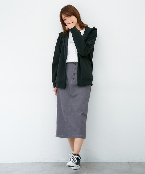 Honeys(ハニーズ)の「きれいめジップパーカー(パーカー・レディース・ブラック/ネイビー/イエロー/ミント/ベージュ/ピンク/アイボリー/スミクロ/グレイッシュベージュ・L/M/S/LL)」の13枚目の写真