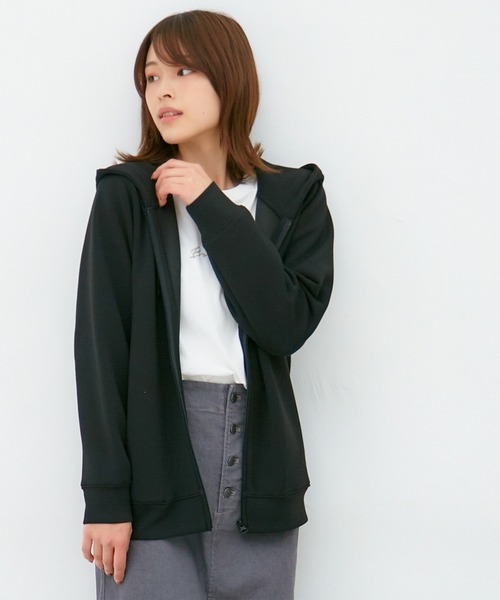 Honeys(ハニーズ)の「きれいめジップパーカー(パーカー・レディース・ブラック/ネイビー/イエロー/ミント/ベージュ/ピンク/アイボリー/スミクロ/グレイッシュベージュ・L/M/S/LL)」の14枚目の写真