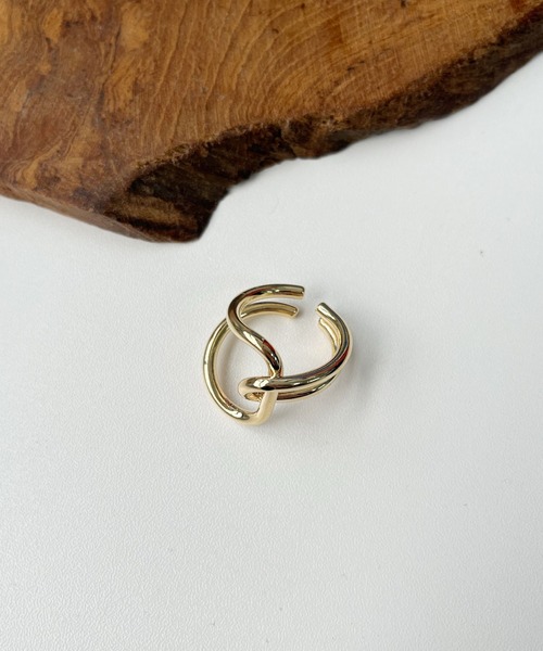 CEMONEMO（セモネモ）の「メタル アシンメトリー クロス ワイド リング（リング・レディース・シルバー/ゴールド・FREE）」の12枚目の写真