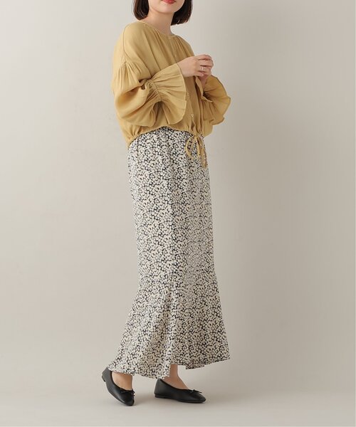 frames RAY CASSIN（フレームスレイカズン）の「デシンデイジー柄マーメイドスカート（スカート・レディース・ブラック/グリーン・FREE）」の13枚目の写真