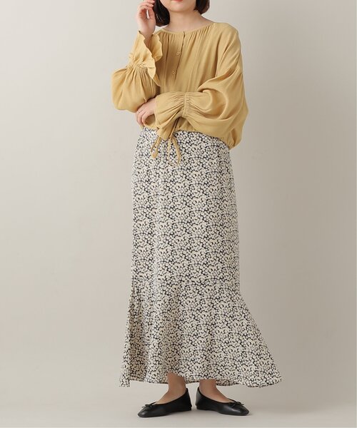 frames RAY CASSIN（フレームスレイカズン）の「デシンデイジー柄マーメイドスカート（スカート・レディース・ブラック/グリーン・FREE）」の14枚目の写真