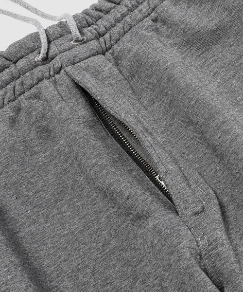 GmbH（ゲーエムベーハー）の「Knitted JOGGING TROUSERS（デニムパンツ・メンズ・グレー系その他・M/L）」の4枚目の写真