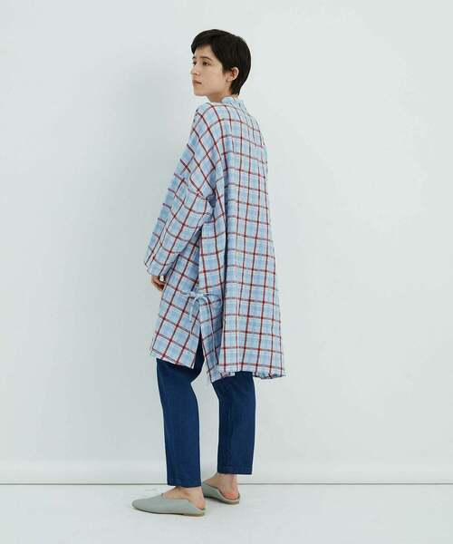 conges payes ADIEU TRISTESSE（コンジェ ペイエ アデュートリステス）の「リネンサッカーシャツ（シャツ/ブラウス・レディース・ホワイト/ブラック×ホワイト/ブルー系その他・38）」の21枚目の写真