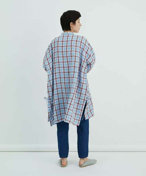 conges payes ADIEU TRISTESSE（コンジェ ペイエ アデュートリステス）の「リネンサッカーシャツ（シャツ/ブラウス・レディース・ホワイト/ブラック×ホワイト/ブルー系その他・38）」の22枚目の写真