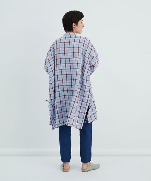 conges payes ADIEU TRISTESSE（コンジェ ペイエ アデュートリステス）の「リネンサッカーシャツ（シャツ/ブラウス・レディース・ホワイト/ブラック×ホワイト/ブルー系その他・38）」の6枚目の写真