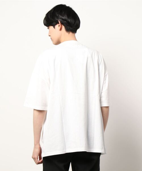 JUGLANS(ユグランス)の「【SMILEY FACE】リメイクスマイルTEE/ドロップショルダーシルエットTシャツ/メンズ(Tシャツ/カットソー・メンズ・ホワイト/ブラック/グリーン・M/L)」の5枚目の写真