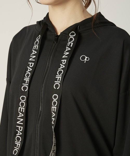 Ocean Pacific（オーシャンパシフィック）の「【OP:オーピー】OceanPacific レディース ラッシュガード UPF50＋ UVカット（ラッシュガード・レディース・ブラック/ホワイト・LARGE/MEDIUM）」の13枚目の写真