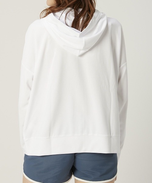 Ocean Pacific（オーシャンパシフィック）の「【OP:オーピー】OceanPacific レディース ラッシュガード UPF50＋ UVカット（ラッシュガード・レディース・ブラック/ホワイト・LARGE/MEDIUM）」の5枚目の写真