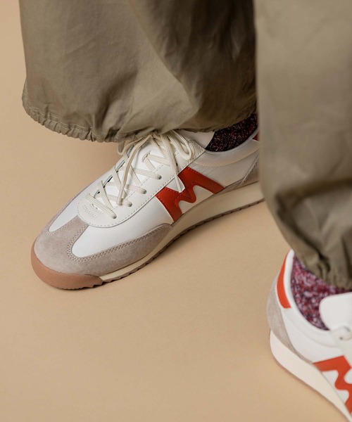 KARHU(カルフ)の「KARHU / “MESTARI” スニーカー(スニーカー・レディース・ブラック系/グレー系その他/モスグリーン/ベージュ/レッド系/ライトブルー/ブルー系/オレンジ系・10/6/5/4/7/11/9/8)」の17枚目の写真