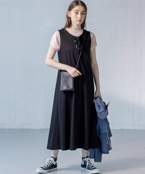 LE SOUK HOLIDAY(ルスークホリデー)の「★追加入荷★モックネックTシャツ(Tシャツ/カットソー・レディース・ネイビー/ブラック/ブルー/オフホワイト/グリーン/ピンク・M/L)」の1枚目の写真