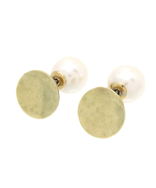 B:MING by BEAMS（ビーミングバイビームス）の「＜VERY 5月号掲載＞arling / Brassパールピアス（ピアス（両耳用）・レディース・その他1/その他2・ONE SIZE）」の5枚目の写真