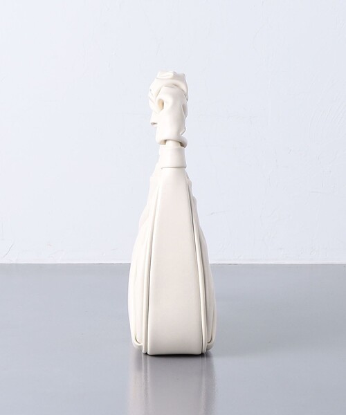 JW PEI（ジェイダブリューペイ）の「＜JW PEI（ジェイダブリューペイ）＞Gabbi バッグ（ハンドバッグ・レディース・ブラック/オフホワイト・FREE）」の4枚目の写真