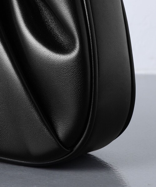 JW PEI（ジェイダブリューペイ）の「＜JW PEI（ジェイダブリューペイ）＞Gabbi バッグ（ハンドバッグ・レディース・ブラック/オフホワイト・FREE）」の9枚目の写真