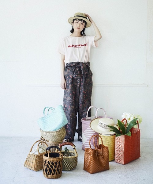 studio CLIP（スタディオクリップ）の「【MACOBAR×rikoさん&masatoさんご夫婦】riko手書きプリントコラボTシャツ（Tシャツ/カットソー・レディース・ホワイト/グリーン/ピンク・MEDIUM/LARGE）」の15枚目の写真