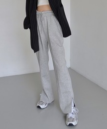 Side slit sweat pants