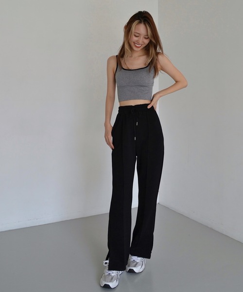 Mela(メラ)の「Side slit sweat pants(スウェットパンツ・レディース・ホワイト/ブラック/グレー・M/L/S)」の12枚目の写真