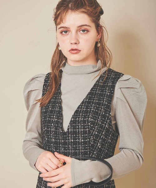 31 Sons de mode（トランテアン　ソン　ドゥ　モード）の「フラワーモチーフビジューイヤリング（イヤリング・レディース・シルバー/ブルー・フリー）」の6枚目の写真